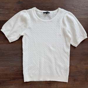 Adrianna Papell Short Sleeve Crew Neck White Sweater Women’s Medium
